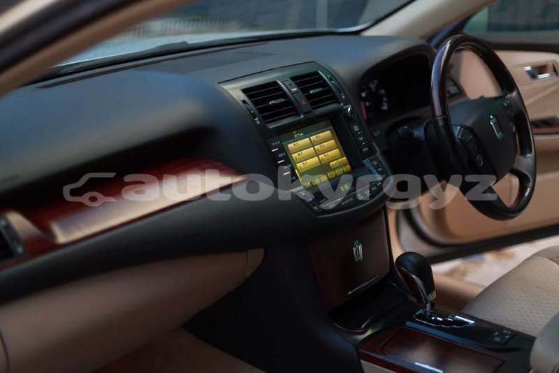 Big with watermark toyota crown bishkek bishkek 5400