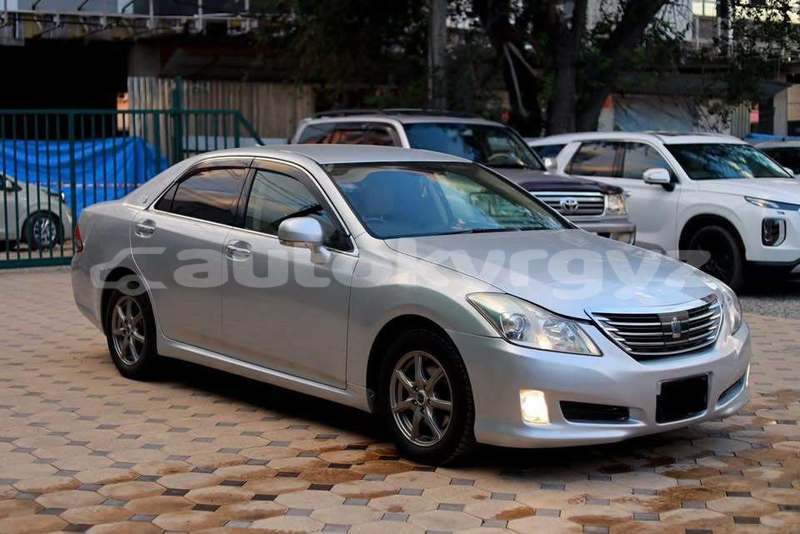 Big with watermark toyota crown bishkek bishkek 5400