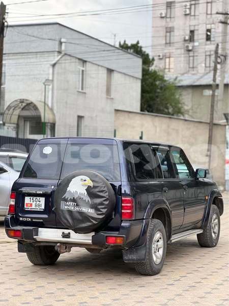 Big with watermark nissan patrol bishkek bishkek 5402