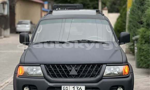 Buy Used Mitsubishi Montero Black Car in Bishkek in Bishkek