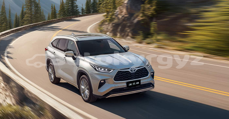 Big with watermark toyota highlander batken import dubai 5417