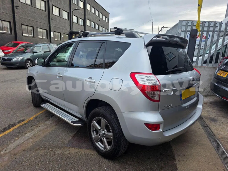 Big with watermark toyota rav4 bishkek bishkek 5429