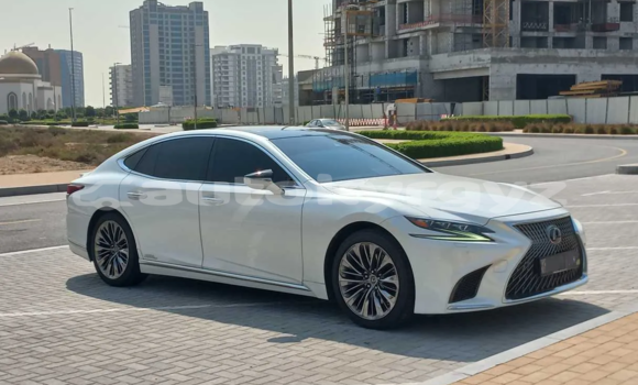 Buy Used Lexus LS White Car in Bishkek in Bishkek Buy Used Lexus LS White Car in Bishkek in Bishkek