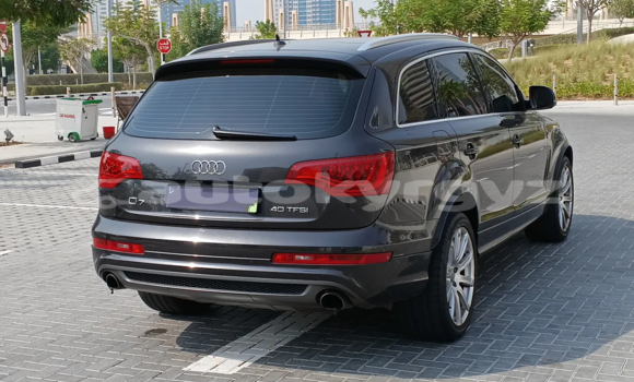 Buy Used Audi Q7 Black Car in Bishkek in Bishkek Buy Used Audi Q7 Black Car in Bishkek in Bishkek