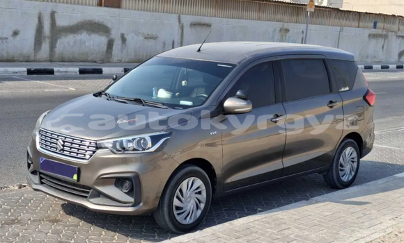 Buy Used Suzuki Ertiga Brown Car in Bishkek in Bishkek