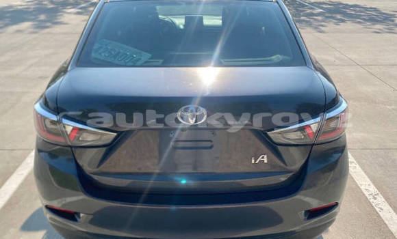 Buy Used Toyota Yaris Black Car in Bishkek in Bishkek Buy Used Toyota Yaris Black Car in Bishkek in Bishkek