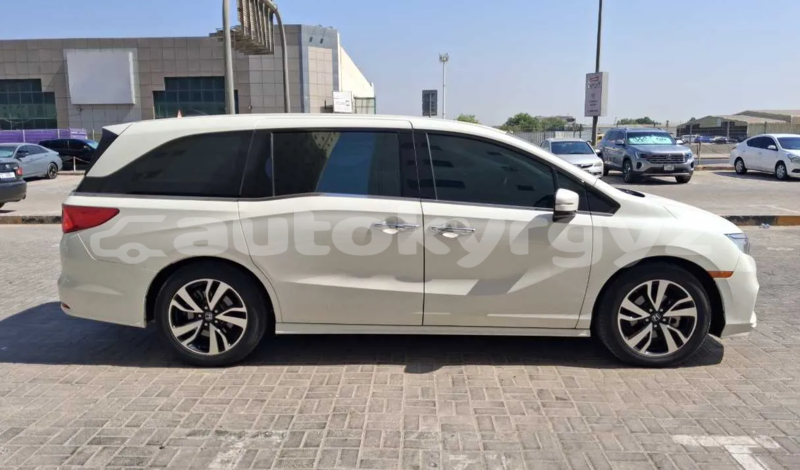 Big with watermark honda odyssey bishkek bishkek 5462