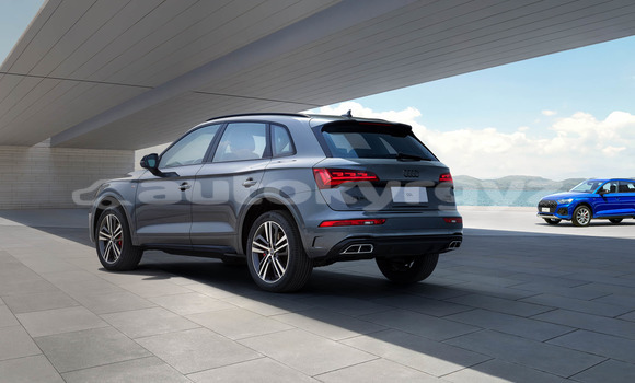 Buy New Audi Q5 Black Car in Grigoryevka in Issyk-Kul Buy New Audi Q5 Black Car in Grigoryevka in Issyk-Kul