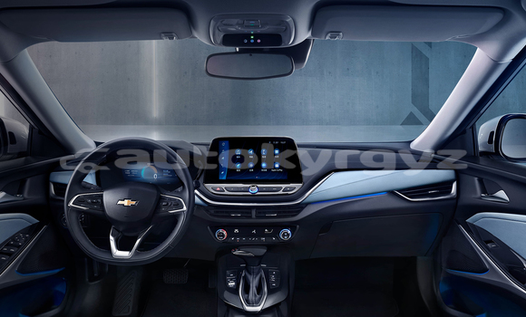 Buy Used Chevlolet Spin White Car in Bishkek in Bishkek Buy Used Chevlolet Spin White Car in Bishkek in Bishkek