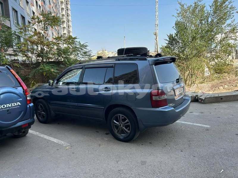Big with watermark toyota highlander bishkek bishkek 5524