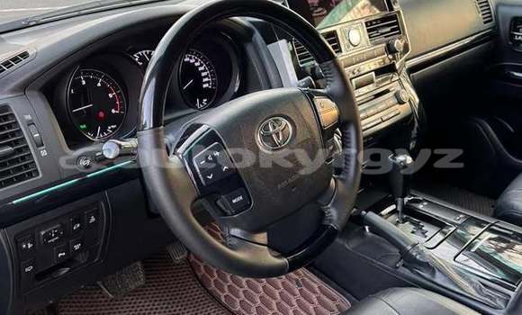 Buy Used Toyota Land Cruiser Black Car in Bishkek in Bishkek Buy Used Toyota Land Cruiser Black Car in Bishkek in Bishkek