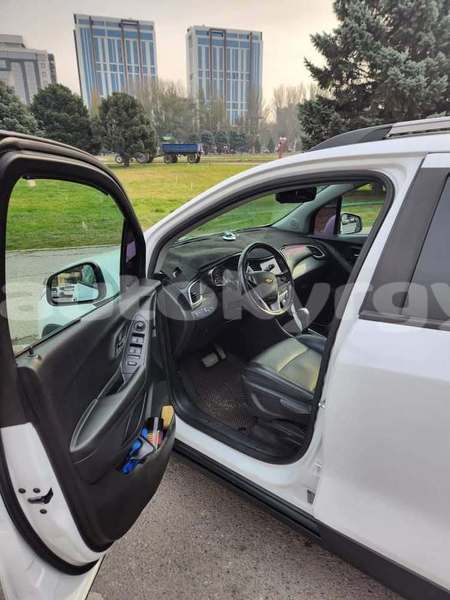 Big with watermark chevrolet tracker bishkek bishkek 5530