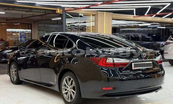 Buy Used Lexus ES Black Car in Bishkek in Bishkek Buy Used Lexus ES Black Car in Bishkek in Bishkek