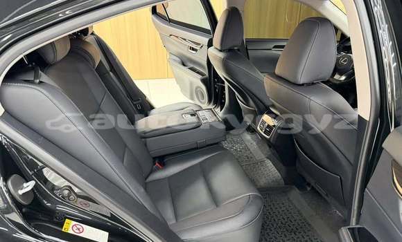 Buy Used Lexus ES Black Car in Bishkek in Bishkek Buy Used Lexus ES Black Car in Bishkek in Bishkek