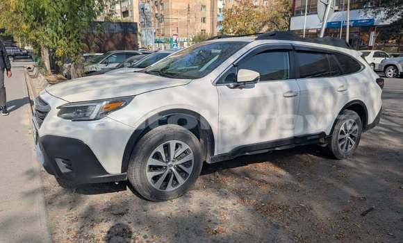 Buy Used Subaru Outback White Car in Bishkek in Bishkek Buy Used Subaru Outback White Car in Bishkek in Bishkek
