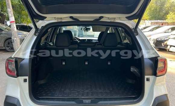 Buy Used Subaru Outback White Car in Bishkek in Bishkek Buy Used Subaru Outback White Car in Bishkek in Bishkek
