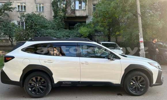 Buy Used Subaru Outback White Car in Bishkek in Bishkek Buy Used Subaru Outback White Car in Bishkek in Bishkek
