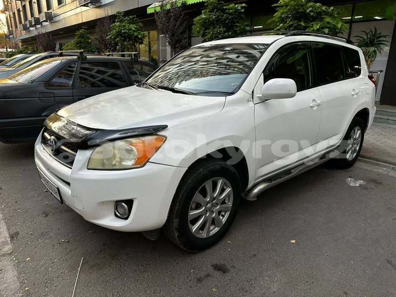 Big with watermark toyota rav4 bishkek bishkek 5552