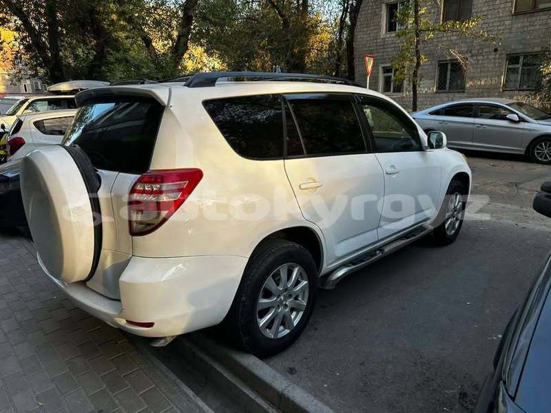 Big with watermark toyota rav4 bishkek bishkek 5552