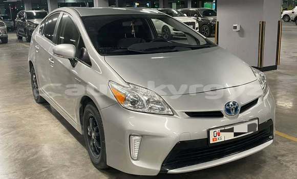 Buy Used Toyota Prius Other Car in Bishkek in Bishkek Buy Used Toyota Prius Other Car in Bishkek in Bishkek