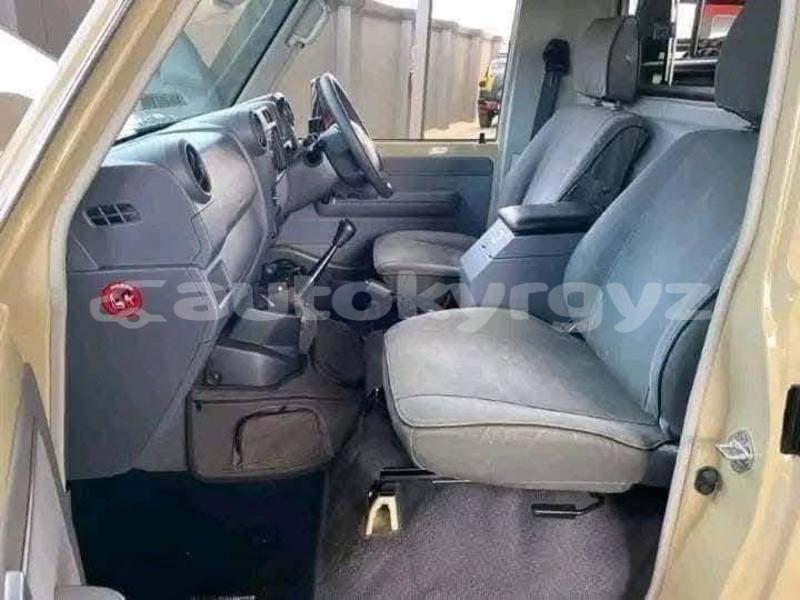 Big with watermark toyota land cruiser bishkek bishkek 5577