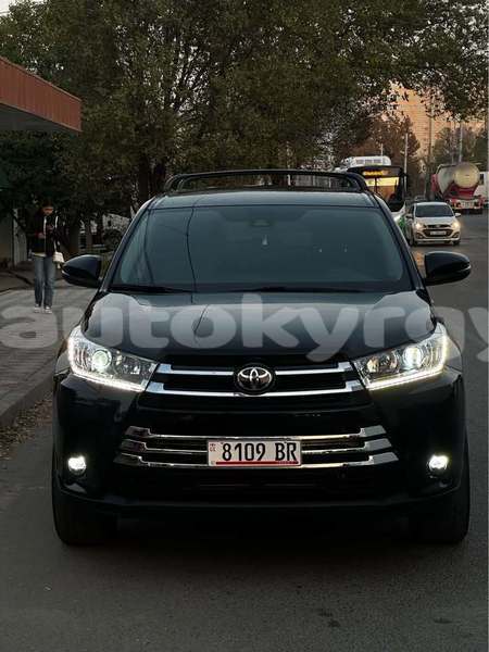 Big with watermark toyota highlander bishkek bishkek 5586