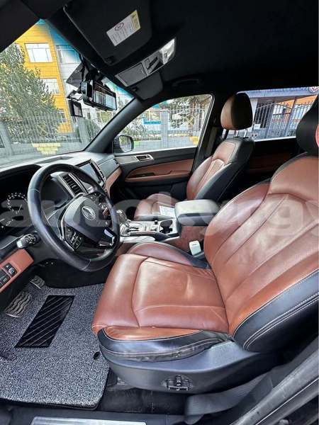 Big with watermark toyota hiluxe revo bishkek bishkek 5590