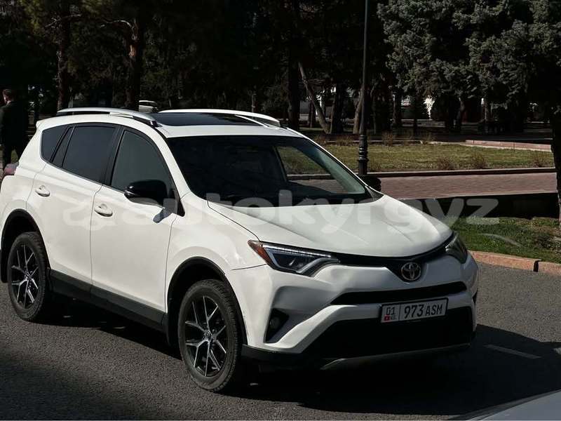 Big with watermark toyota rav4 bishkek bishkek 5595