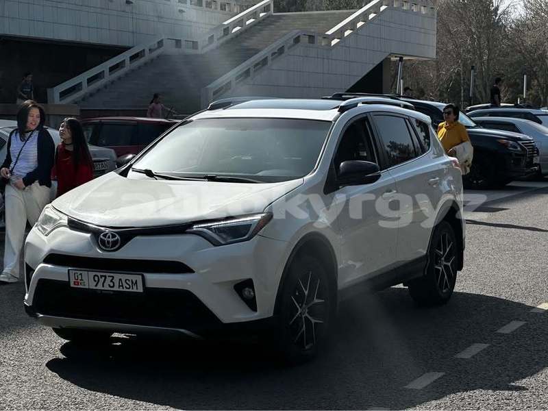 Big with watermark toyota rav4 bishkek bishkek 5595