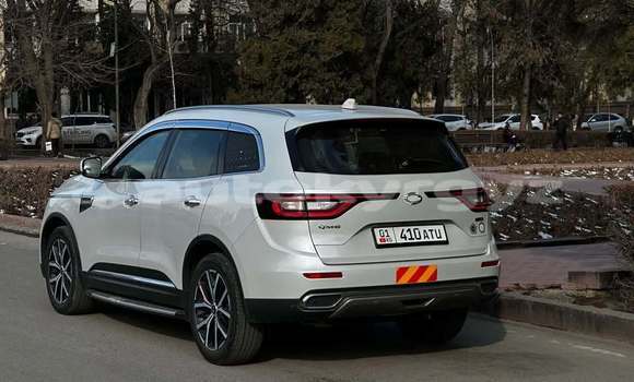 Buy Used Renault Samsung QM6 White Car in Bishkek in Bishkek Buy Used Renault Samsung QM6 White Car in Bishkek in Bishkek