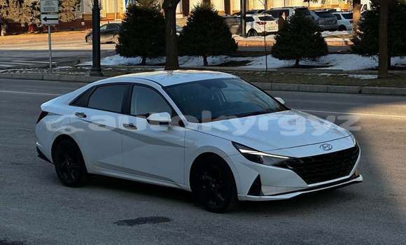 Buy Used Hyundai Avante White Car in Bishkek in Bishkek Buy Used Hyundai Avante White Car in Bishkek in Bishkek