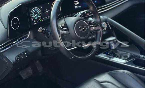 Buy Used Hyundai Avante White Car in Bishkek in Bishkek Buy Used Hyundai Avante White Car in Bishkek in Bishkek