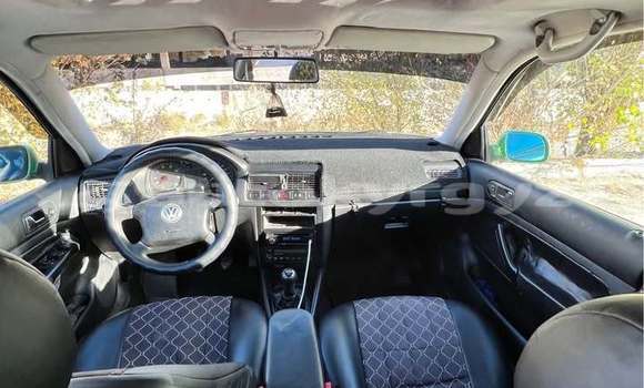 Buy Used Volkswagen Golf Green Car in Bishkek in Bishkek Buy Used Volkswagen Golf Green Car in Bishkek in Bishkek