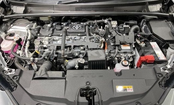 Buy Used Toyota Prius Silver Car in Bishkek in Bishkek Buy Used Toyota Prius Silver Car in Bishkek in Bishkek