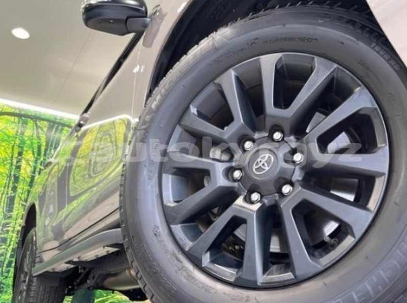 Big with watermark toyota land cruiser prado bishkek bishkek 5627