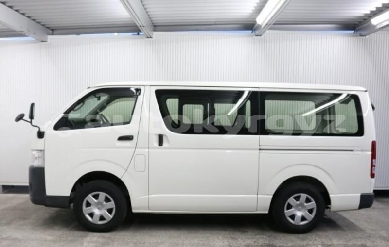 Big with watermark toyota hiace batken khaidarkan 5633