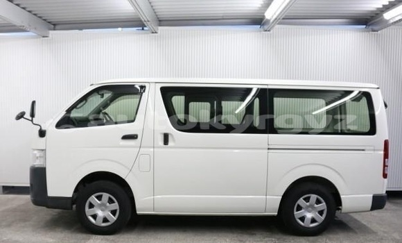 Buy Used Toyota Hiace White Car in Khaidarkan in Batken Buy Used Toyota Hiace White Car in Khaidarkan in Batken