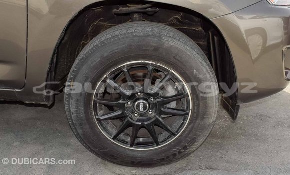 Buy Import Toyota HiAce Other Truck in Import - Dubai in Batken Buy Import Toyota HiAce Other Truck in Import - Dubai in Batken