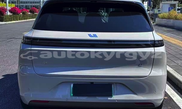 Buy Used BMW 2000 C/CS Black Car in Bazarkurgon in Jalal-Abad Buy Used BMW 2000 C/CS Black Car in Bazarkurgon in Jalal-Abad