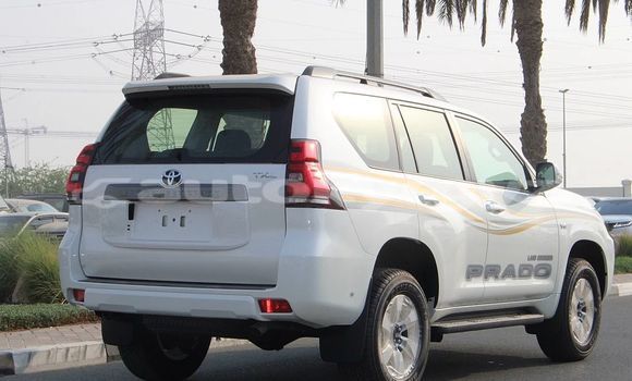 Buy Used Toyota Land Cruiser Prado White Car in Bishkek in Bishkek Buy Used Toyota Land Cruiser Prado White Car in Bishkek in Bishkek