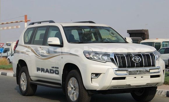 Buy Used Toyota Land Cruiser Prado White Car in Bishkek in Bishkek Buy Used Toyota Land Cruiser Prado White Car in Bishkek in Bishkek
