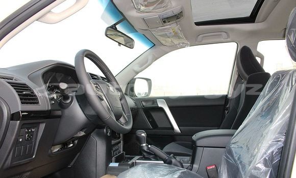 Buy Used Toyota Land Cruiser Prado White Car in Bishkek in Bishkek Buy Used Toyota Land Cruiser Prado White Car in Bishkek in Bishkek