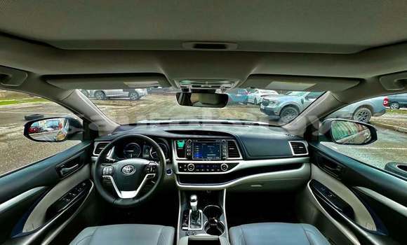 Buy Used Toyota Highlander Other Car in Bishkek in Bishkek Buy Used Toyota Highlander Other Car in Bishkek in Bishkek