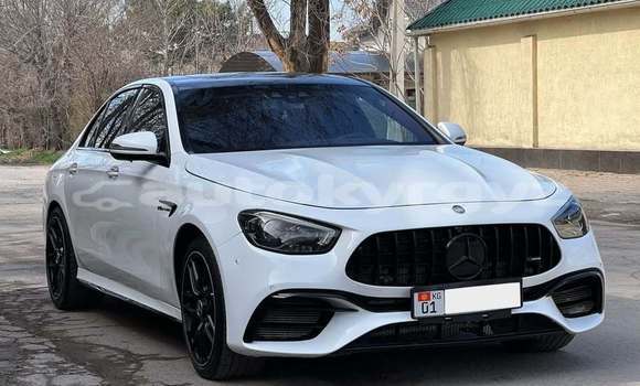 Buy Used Mercedes-Benz E–Class White Car in Ak–Suu in Chui