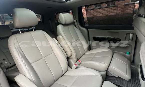 Buy Used Kia Carnival Black Car in Bishkek in Bishkek Buy Used Kia Carnival Black Car in Bishkek in Bishkek