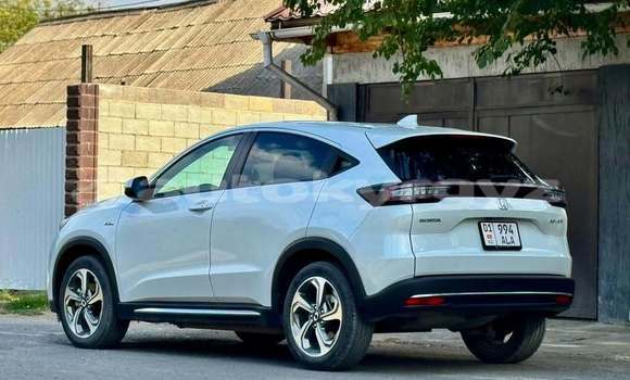 Buy Used Honda MDX White Car in Bishkek in Bishkek Buy Used Honda MDX White Car in Bishkek in Bishkek