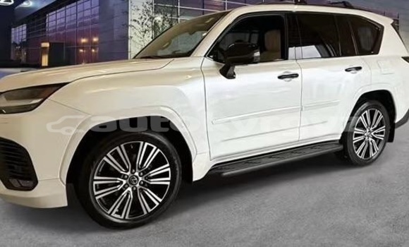 Buy Used Lexus LX White Car in Bishkek in Bishkek Buy Used Lexus LX White Car in Bishkek in Bishkek