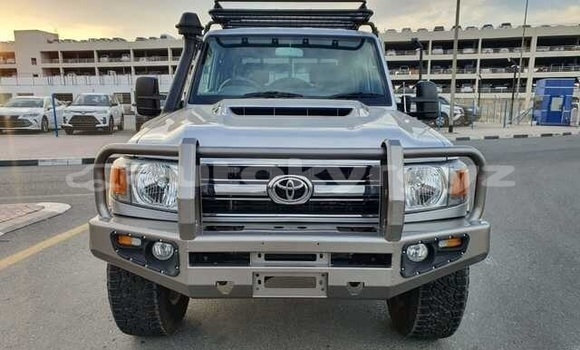 Buy Used Toyota Land Cruiser Silver Car in At–Bashi in Naryn Buy Used Toyota Land Cruiser Silver Car in At–Bashi in Naryn