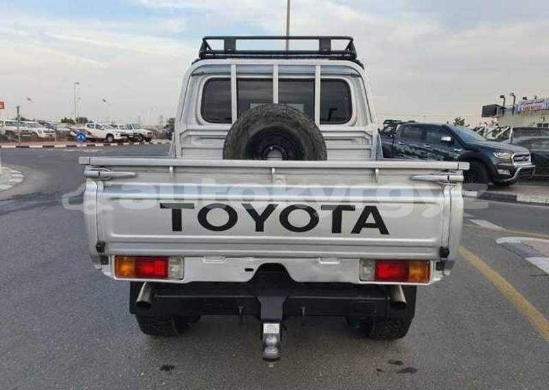 Big with watermark toyota land cruiser naryn at bashi 5669