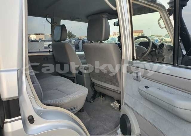 Big with watermark toyota land cruiser naryn at bashi 5669